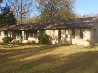 70 Dowdy Ln, Paris, TN 38242