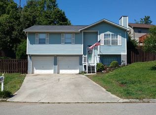 6806 Silent Brook Ln, Knoxville, TN 37921