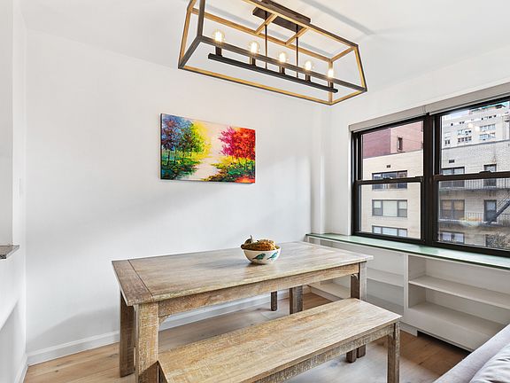 5th image of 347 E 53rd St APT 5D