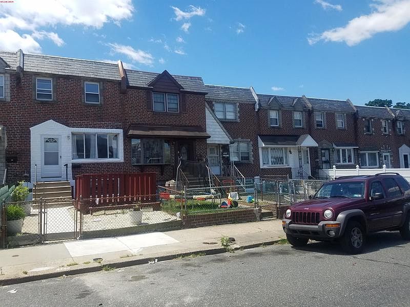 2nd image of 4538 Tolbut St