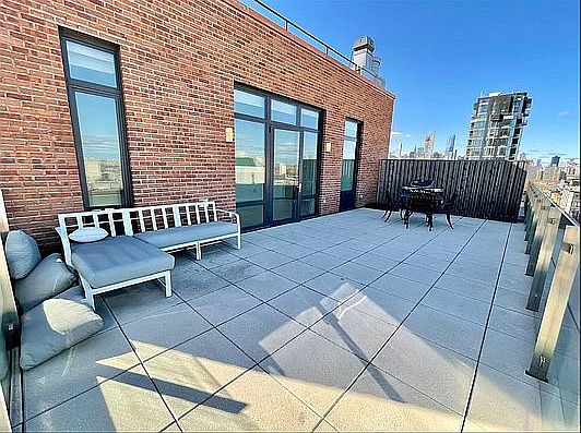 1st image of 4107 Crescent St