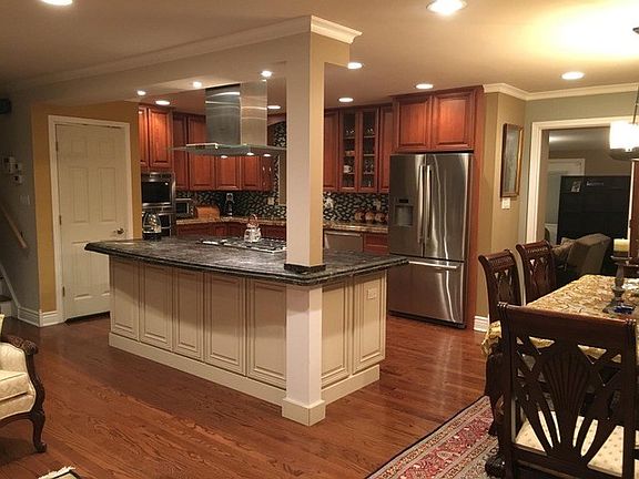 5th image of 9415 Clancy Dr