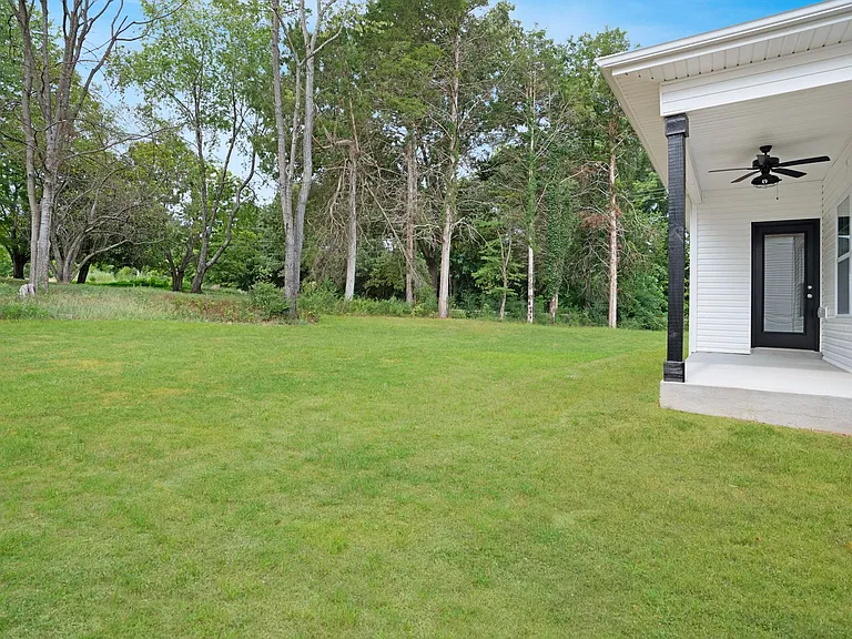 3601 Westlake Dr — Photo 28