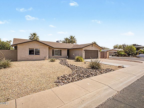 3rd image of 1340 E Donner Dr