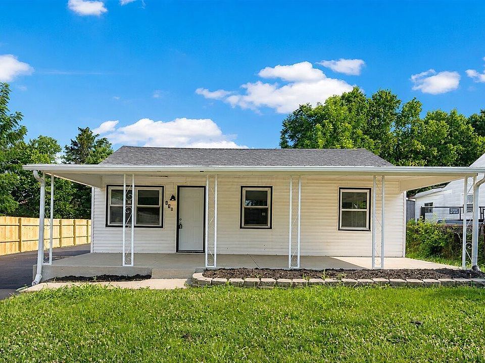1st image of 448 Basswood Rd
