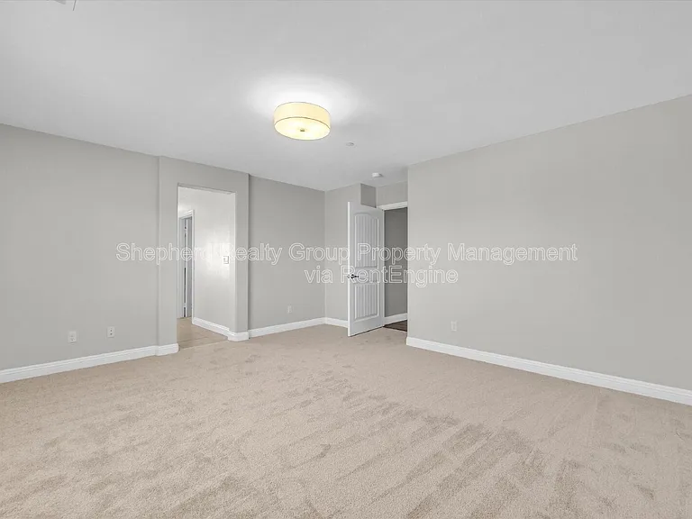 12167 Chutes Ct — Photo 23