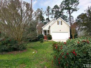 401 Holly Branch Dr, Holly Springs, NC 27540