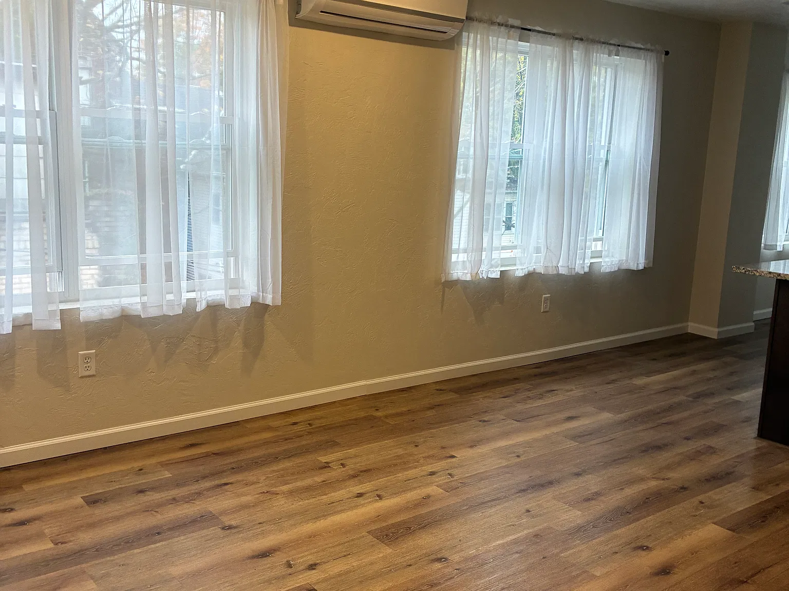 1 bed, $950 — Photo 4