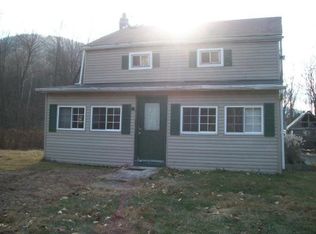 11091 Ridge Rd, Renovo, PA 17764