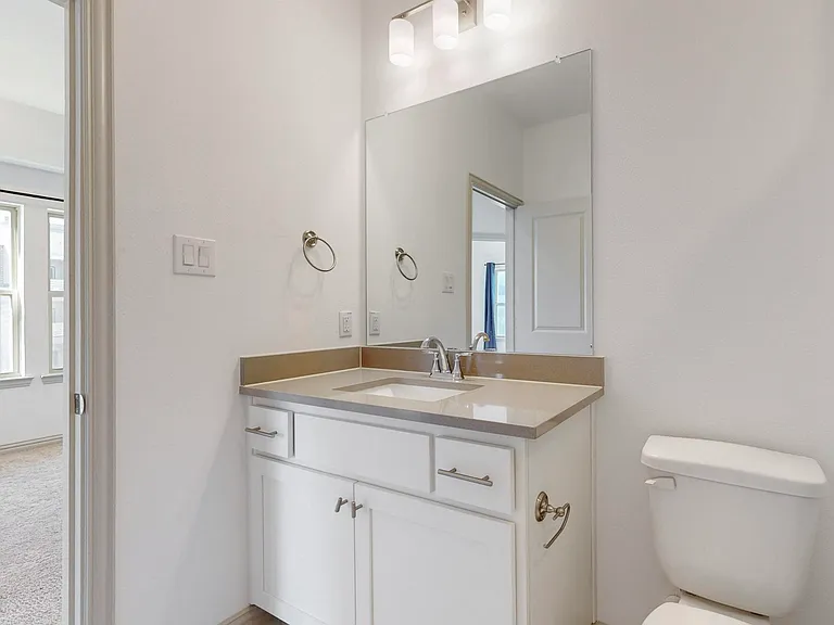 4325 Oliver Dr — Photo 10