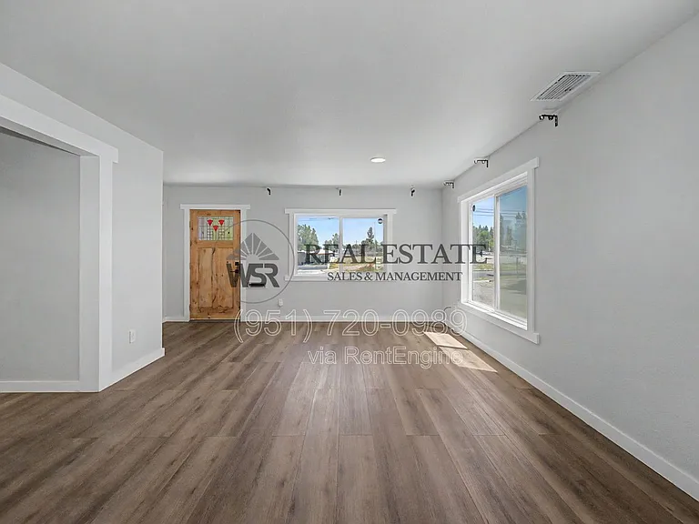 1030 E Brockton Ave #1 — Photo 8