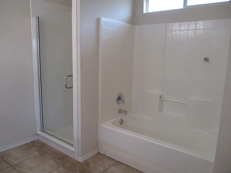 127 Freedom Trl — Photo 14