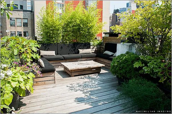 Sold by Bank Neary | media 14