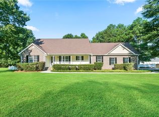 114 Wilshire Way NE, Calhoun, GA 30701