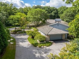 3706 Frederick Dr, Oak Brook, IL 60523