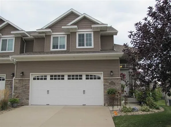 1785 Sara Ct, North Liberty, IA 52317