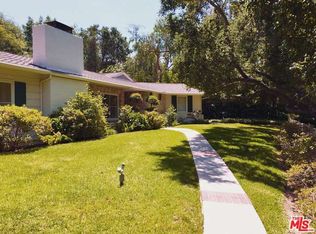 16056 Woodvale Rd, Encino, CA 91436