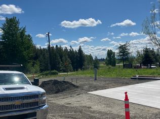 4228B Lake Rd, Clayton, WA 99110