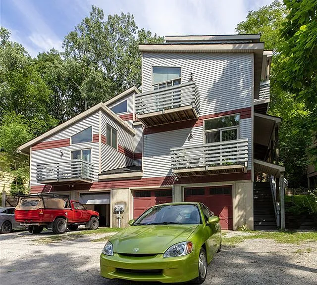 1556A Jones Dr #4 — Photo 1