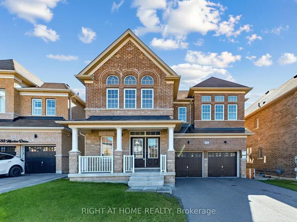 592 Mactier Dr, Vaughan, ON L4H 4T9