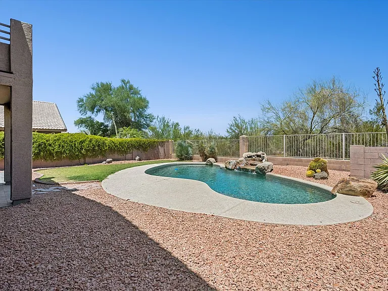 5120 E Via Dona Dr — Photo 40