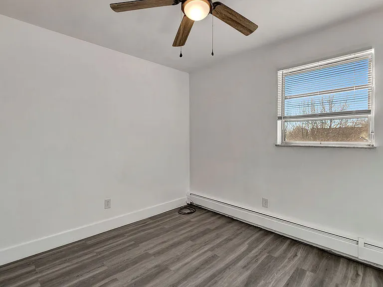 Apply Under Rentals