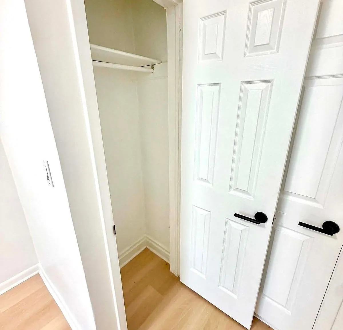 1 bed, $2,350 — Photo 4