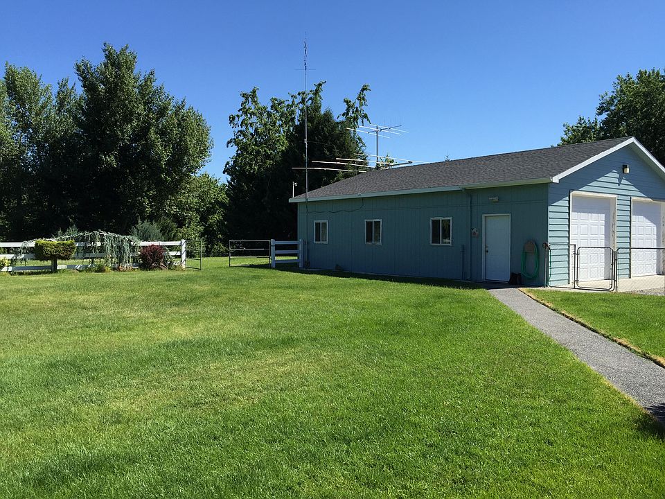 2nd image of 9015 Maple Dr