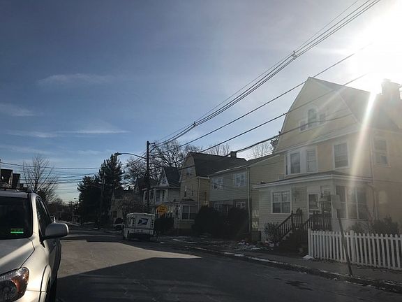 4th image of 45 Quinby Pl