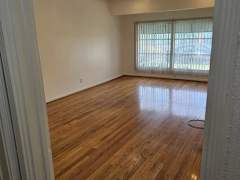 236 S Rexford Dr #1/4 — Photo 24