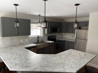 11 Higbee Ln #1, Cumberland Center, ME 04021