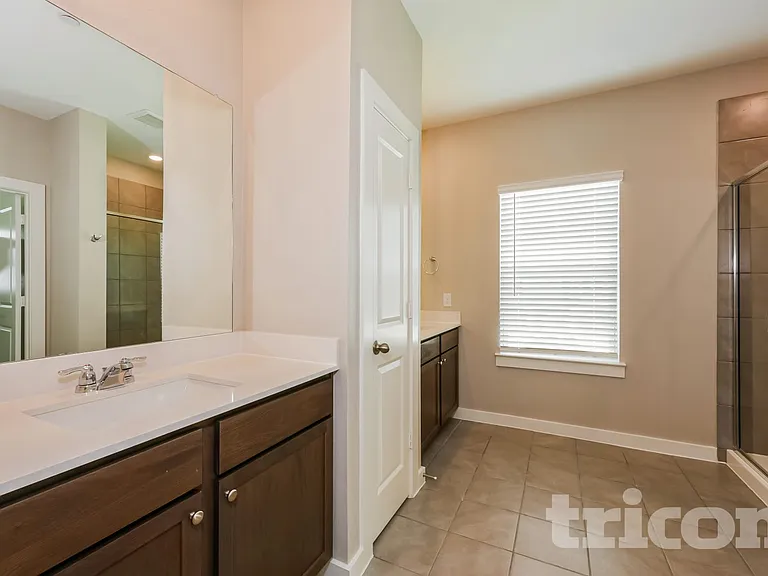 3019 Jasper Trl — Photo 9