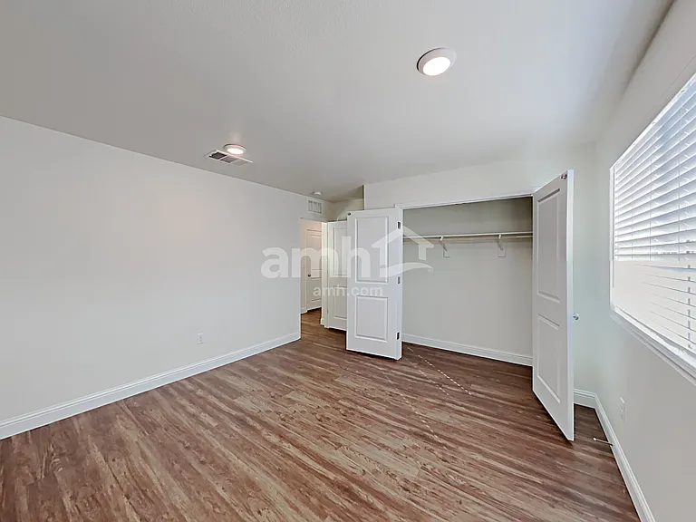 724 Sienna Rising Dr — Photo 16