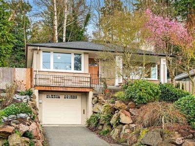 3516 31st Avenue W, Seattle, WA, 98199