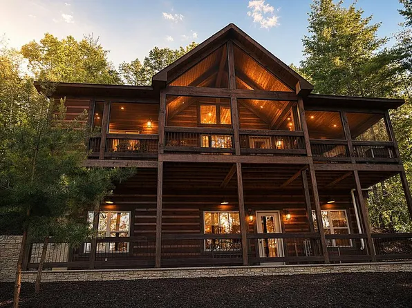 1035 Ritchie Creek Rd, Blue Ridge, GA 30513