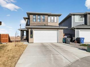 1170 Pacific Cir W, Lethbridge, AB T1J 5V5