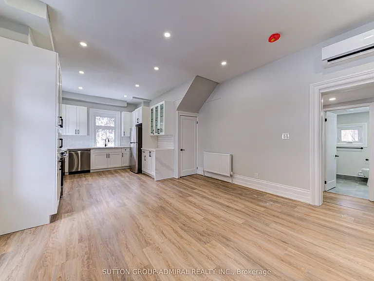 167 Collier St #3 — Photo 8