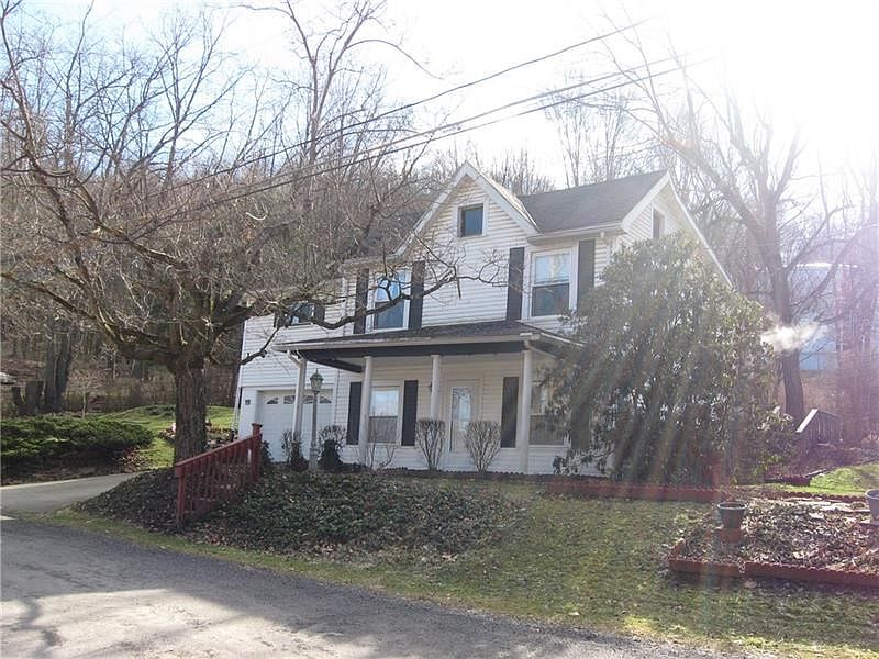 2nd image of 529 Aiken Ave