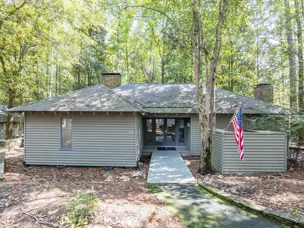 1041 Duck Pond Br, Pine Mountain, GA 31822