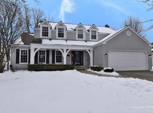 1925 Fairfax Rd, St Charles, IL 60174