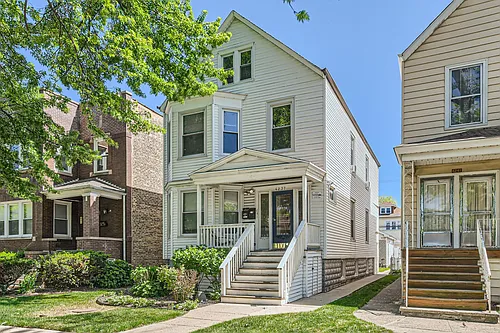 4237 W School St #G Photo 1