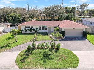334 SW 14th Ave, Boynton Beach, FL 33435