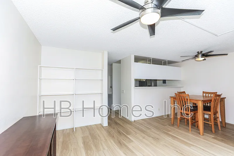 2 bed, 1.0 bath, 692 sqft, $3,500 — Photo 4