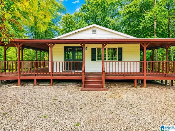 6086 Castle Heights Rd, Morris, AL 35116