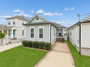 5905 Marigny St, New Orleans, LA 70122