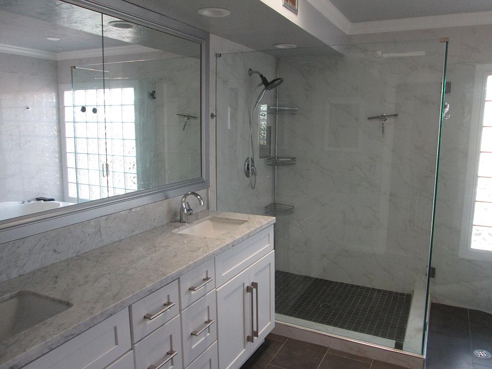 2nd image of 6438 E Cypress St