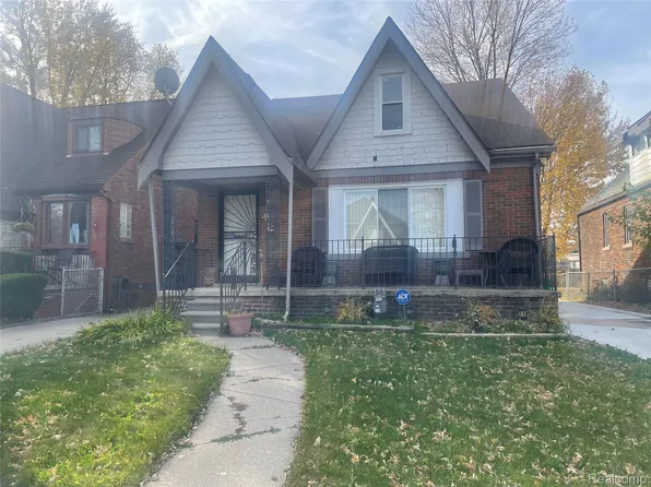 6145 Yorkshire Rd, Detroit, MI 48224