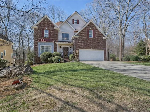1441 Hada Ln, Lawrenceville, GA 30043