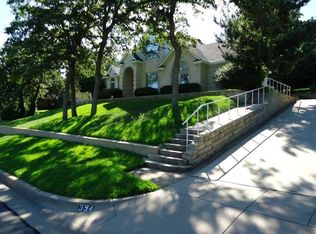 394 Lincoln Oaks Dr, Burleson, TX 76028