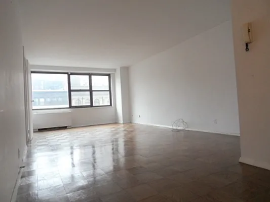 Rented by Citi Habitats | media 15
